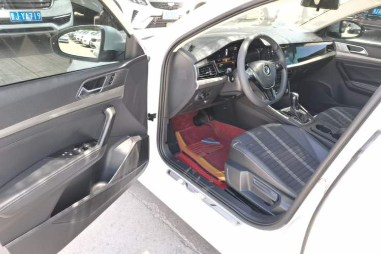 Used Volkswagen Lavida 2022 280TSI DSG Comfort Edition Driver Seat