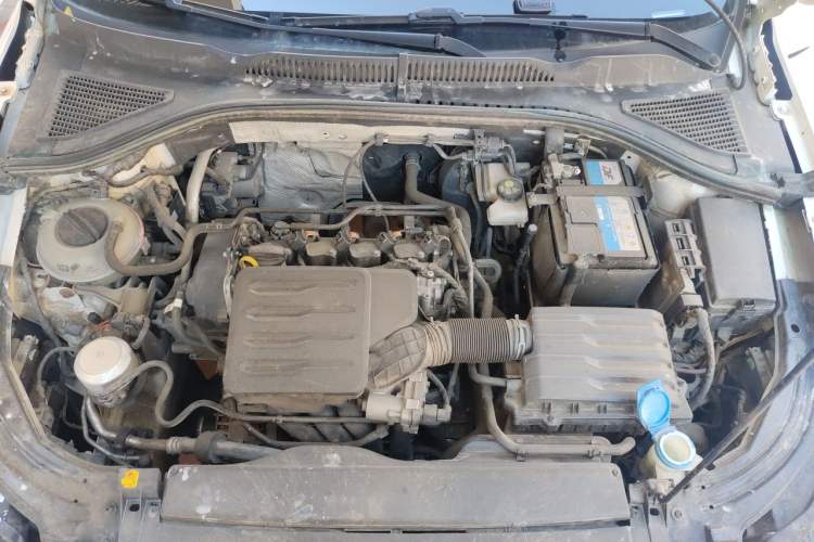 Used Volkswagen Lavida 2022 1.5L Automatic Comfort Edition Engine Bay