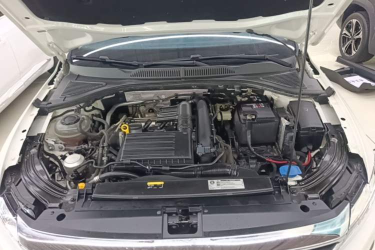 Used Volkswagen Lavida 2022 280TSI DSG Luxury Edition Engine Bay