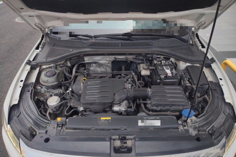 Used Volkswagen Lavida 2022 1.5L Automatic Comfort Edition Engine Bay