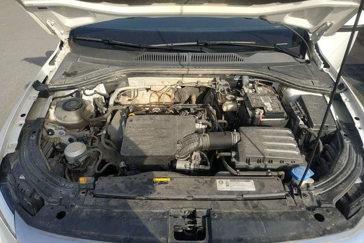 Used Volkswagen Lavida 2022 1.5L Automatic Fashion Edition Engine Bay
