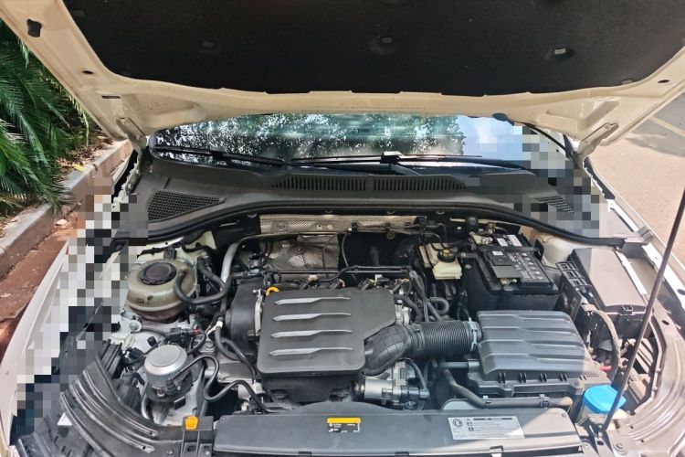 Used Volkswagen Lavida 2022 1.5L Automatic Fashion Edition Engine Bay