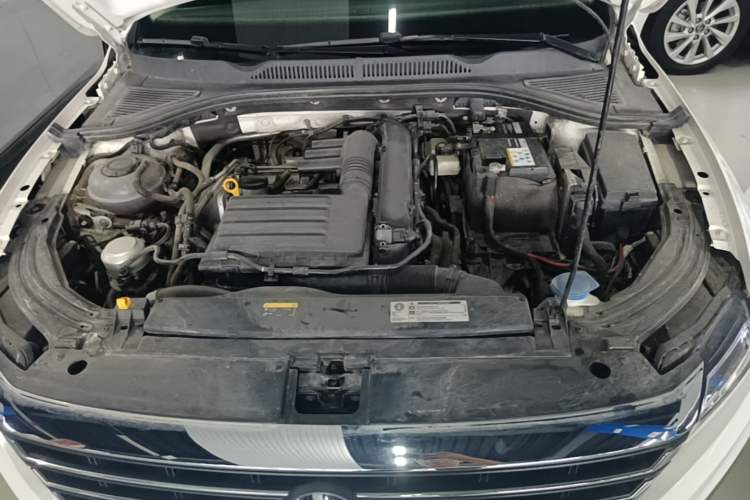 Used Volkswagen Lavida 2022 280TSI DSG Comfort Edition Engine Bay
