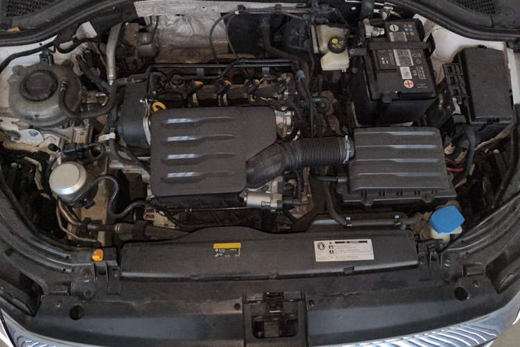 Used Volkswagen Lavida 2022 1.5L Automatic Comfort Edition Engine Bay