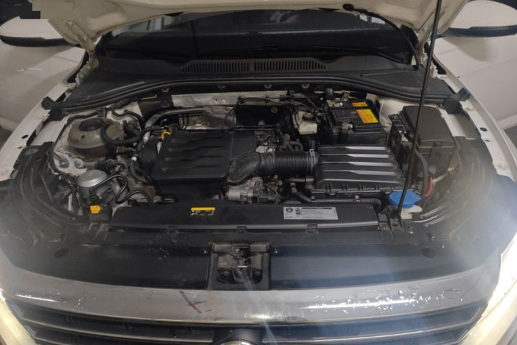 Used Volkswagen Lavida 2022 1.5L Automatic Comfort Edition Engine Bay