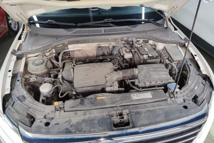 Used Volkswagen Lavida 2022 1.5L Automatic Vision Edition Engine Bay