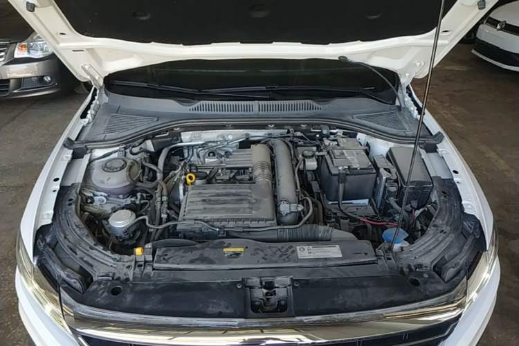 Used Volkswagen Lavida 2022 280TSI DSG Comfort Edition Engine Bay