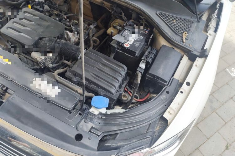 Used Volkswagen Lavida 2022 1.5L Automatic Comfort Edition Engine Bay Left