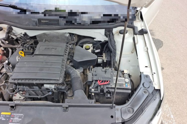 Used Volkswagen Lavida 2022 1.5L Automatic Fashion Edition Engine Bay Left