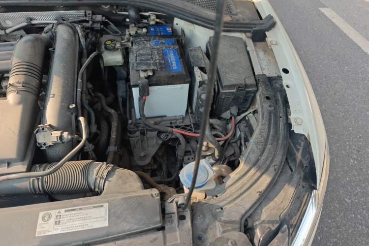 Used Volkswagen Lavida 2022 280TSI DSG Comfort Edition Engine Bay Left