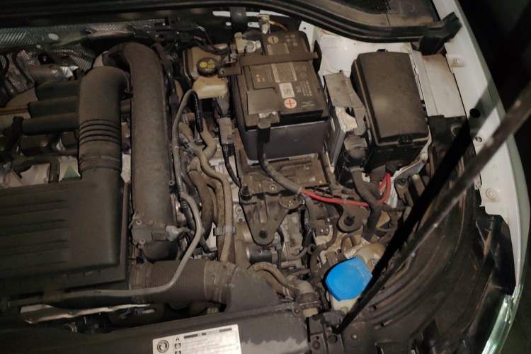 Used Volkswagen Lavida 2022 280TSI DSG Comfort Edition Engine Bay Left