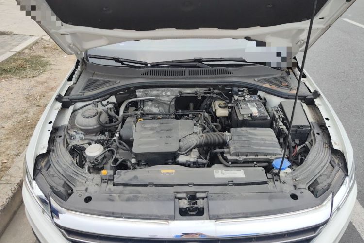 Used Volkswagen Lavida 2022 1.5L Automatic Comfort Edition Engine Bay