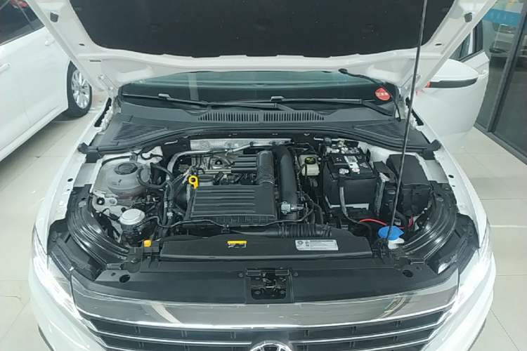 Used Volkswagen Lavida 2022 280TSI DSG Comfort Edition Engine Bay