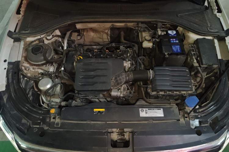 Used Volkswagen Lavida 2022 1.5L Automatic Comfort Edition Engine Bay