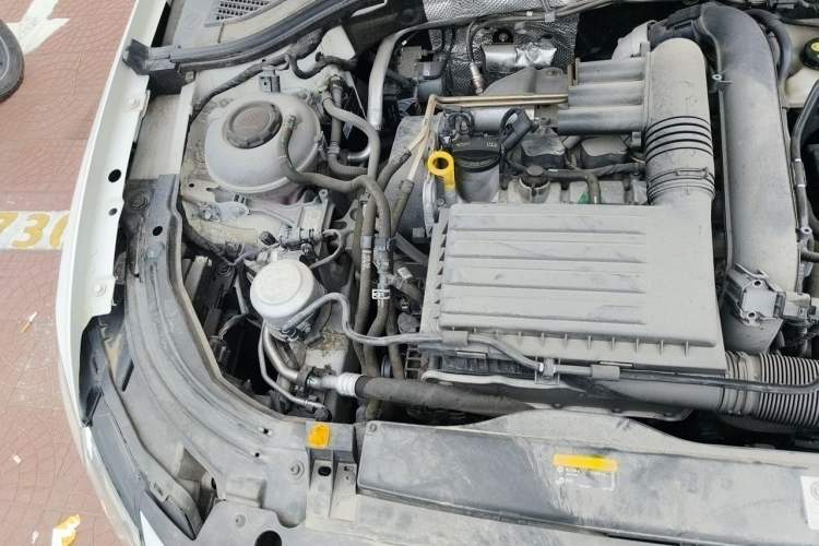 Used Volkswagen Lavida 2022 280TSI DSG Luxury Edition Engine Bay Right