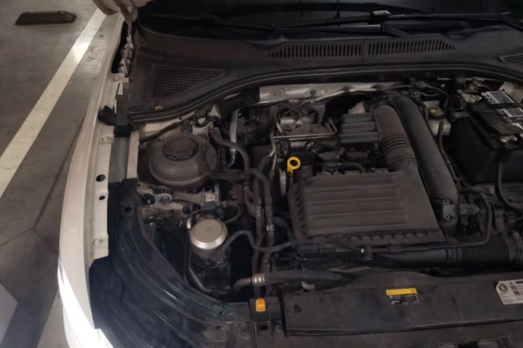 Used Volkswagen Lavida 2022 280TSI DSG Comfort Edition Engine Bay Right