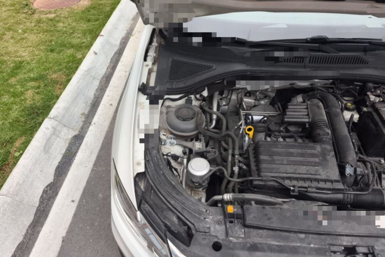 Used Volkswagen Lavida 2022 280TSI DSG Luxury Edition Engine Bay Right