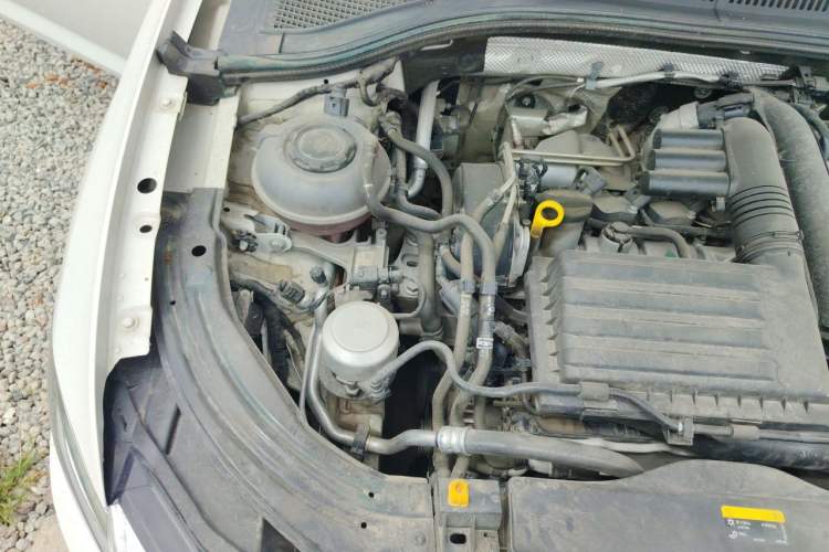 Used Volkswagen Lavida 2022 280TSI DSG Comfort Edition Engine Bay Right