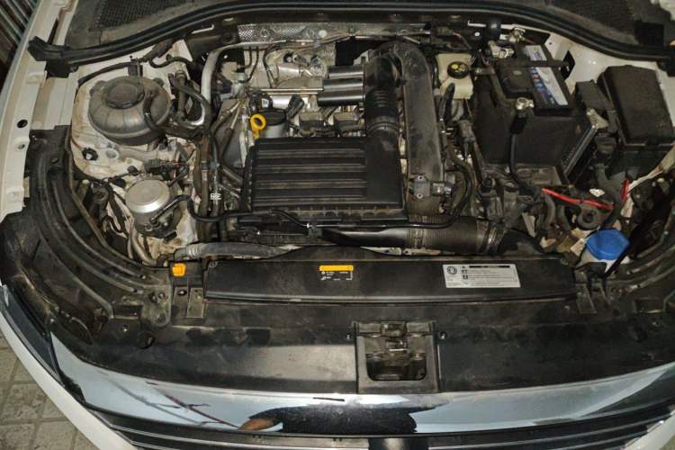 Used Volkswagen Lavida 2022 280TSI DSG Comfort Edition Engine Bay