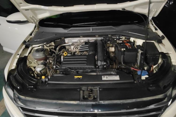 Used Volkswagen Lavida 2022 280TSI DSG Luxury Edition Engine Bay
