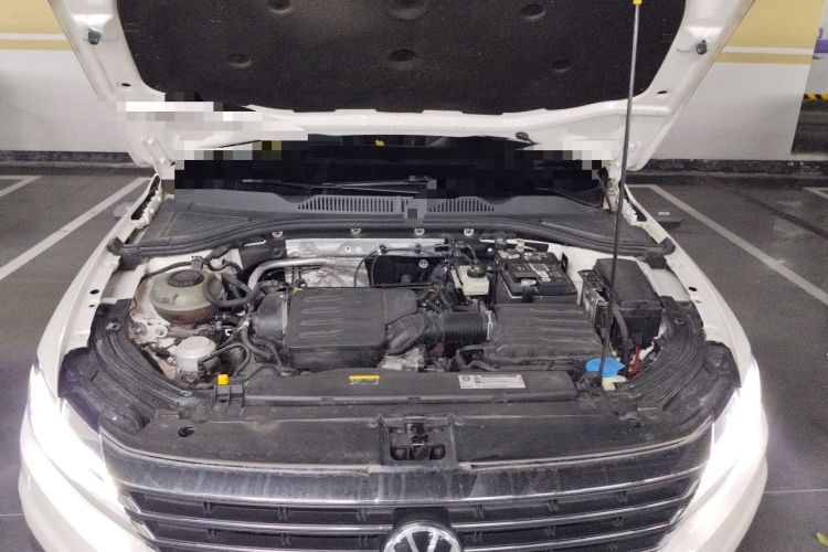 Used Volkswagen Lavida 2022 1.5L Automatic Comfort Edition Engine Bay