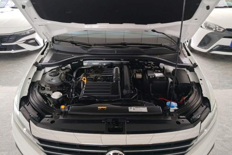 Used Volkswagen Lavida 2022 280TSI DSG Comfort Edition Engine Bay