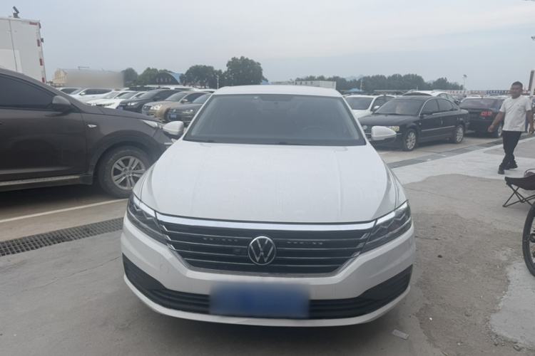 Used Volkswagen Lavida 2022 1.5L Automatic Fashion Edition Exterior 1