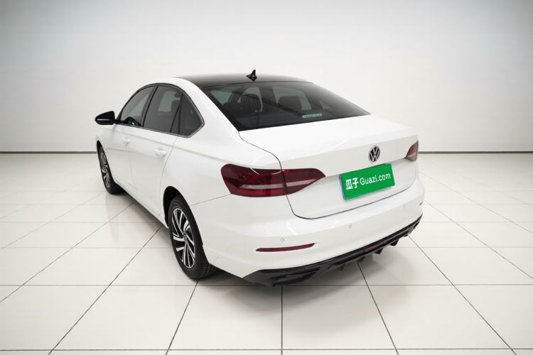 Used Volkswagen Lavida 2022 1.5L Automatic Comfort Edition Exterior 2