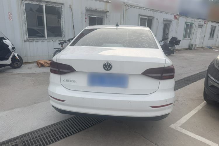 Used Volkswagen Lavida 2022 1.5L Automatic Fashion Edition Exterior 4