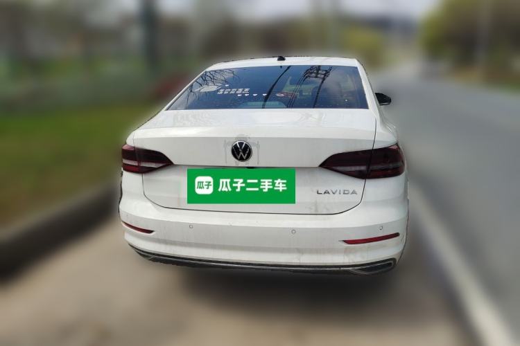 Used Volkswagen Lavida 2022 1.5L Automatic Comfort Edition Exterior 4