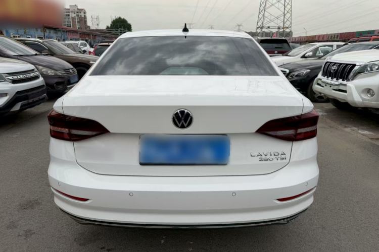 Used Volkswagen Lavida 2022 280TSI DSG Comfort Edition Exterior 4