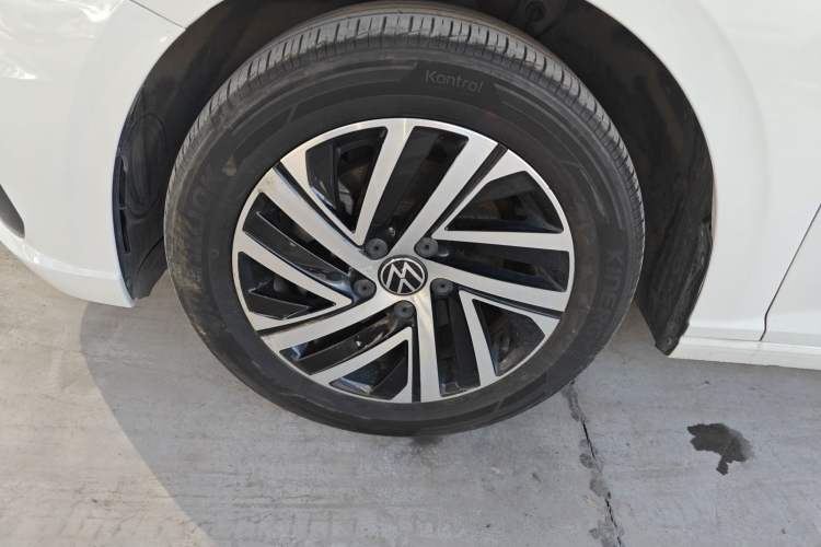 Used Volkswagen Lavida 2022 280TSI DSG Comfort Edition Exterior 4