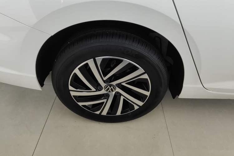 Used Volkswagen Lavida 2022 280TSI DSG Comfort Edition Exterior 5