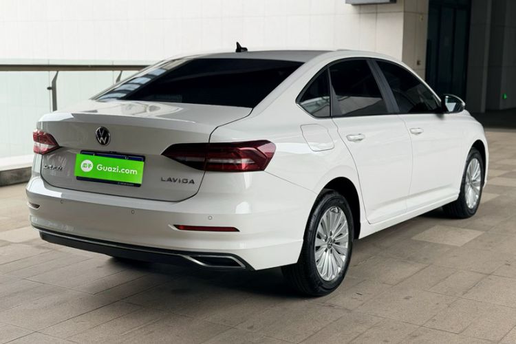 Used Volkswagen Lavida 2022 1.5L Automatic Comfort Edition Exterior 8