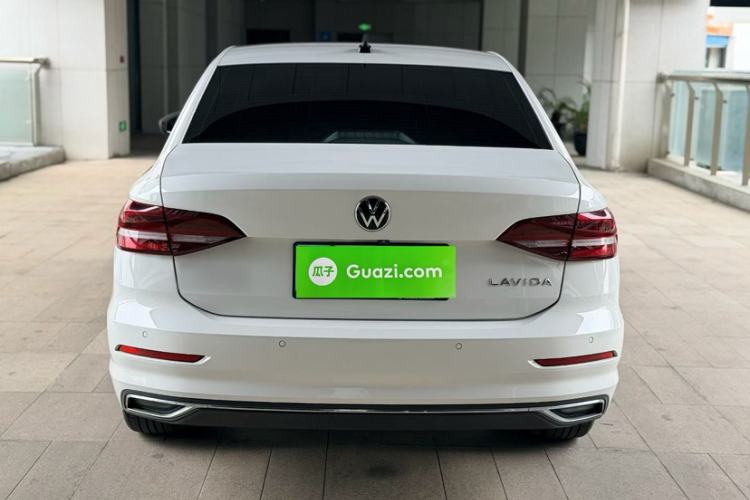 Used Volkswagen Lavida 2022 1.5L Automatic Comfort Edition Exterior 9
