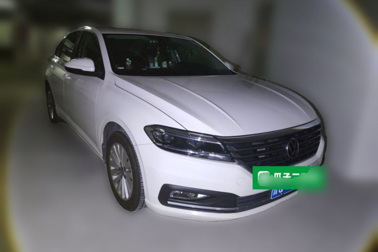 Used Volkswagen Lavida 2022 280TSI DSG Comfort Edition Front Right 45 Deg