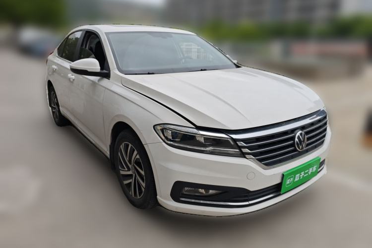 Used Volkswagen Lavida 2022 1.5L Automatic Comfort Edition Front Right 45 Deg