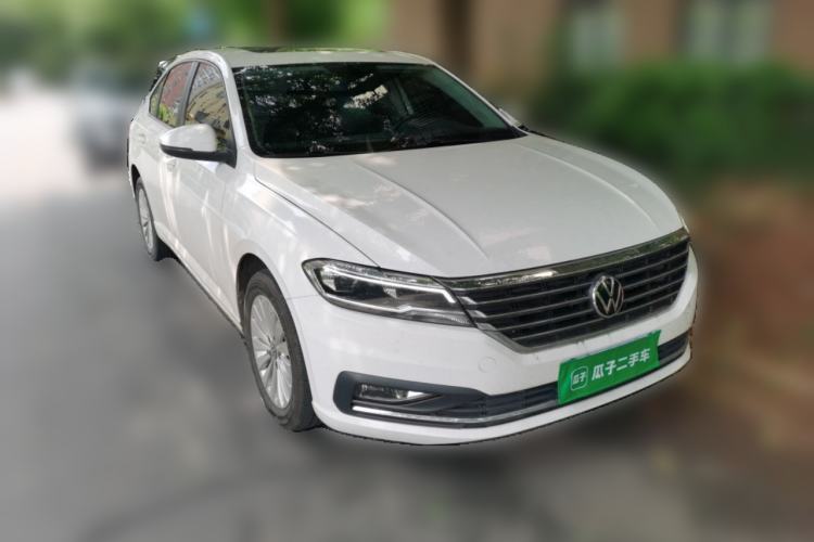 Used Volkswagen Lavida 2022 280TSI DSG Comfort Edition Front Right 45 Deg