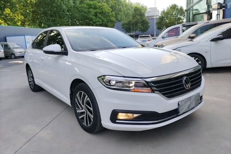 Used Volkswagen Lavida 2022 1.5L Automatic Comfort Edition Front Right 45 Deg
