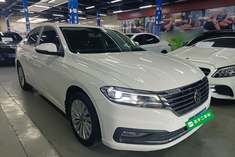 Used Volkswagen Lavida 2022 280TSI DSG Comfort Edition Front Right 45 Deg