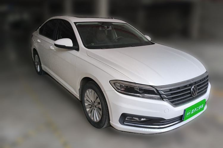 Used Volkswagen Lavida 2022 1.5L Automatic Comfort Edition Front Right 45 Deg
