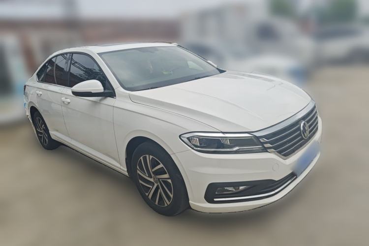 Used Volkswagen Lavida 2022 280TSI DSG Comfort Edition Front Right 45 Deg