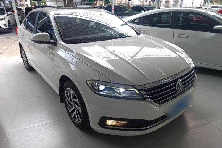 Used Volkswagen Lavida 2022 280TSI DSG Comfort Edition Front Right 45 Deg