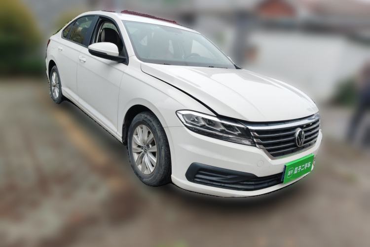 Used Volkswagen Lavida 2022 1.5L Automatic Fashion Edition Front Right 45 Deg