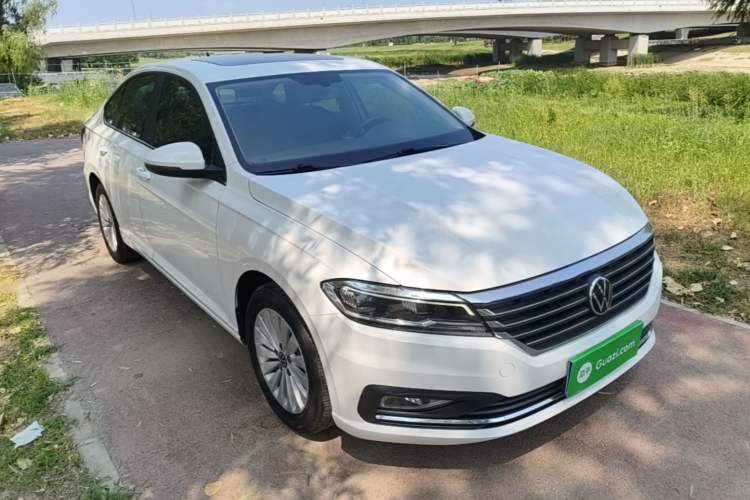 Used Volkswagen Lavida 2022 1.5L Automatic Vision Edition Front Right 45 Deg