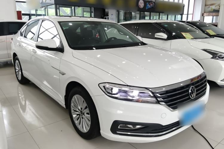 Used Volkswagen Lavida 2022 1.5L Automatic Comfort Edition Front Right 45 Deg