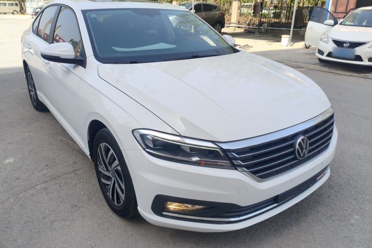 Used Volkswagen Lavida 2022 280TSI DSG Comfort Edition Front Right 45 Deg