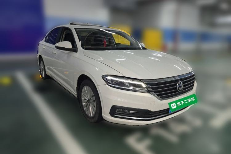 Used Volkswagen Lavida 2022 280TSI DSG Comfort Edition Front Right 45 Deg