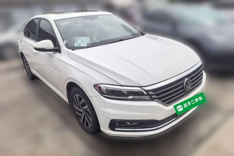 Used Volkswagen Lavida 2022 1.5L Automatic Comfort Edition Front Right 45 Deg