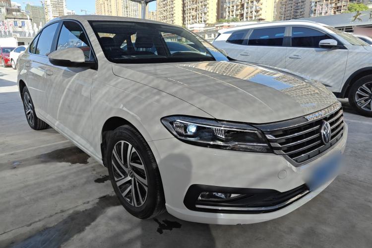 Used Volkswagen Lavida 2022 280TSI DSG Comfort Edition Front Right 45 Deg